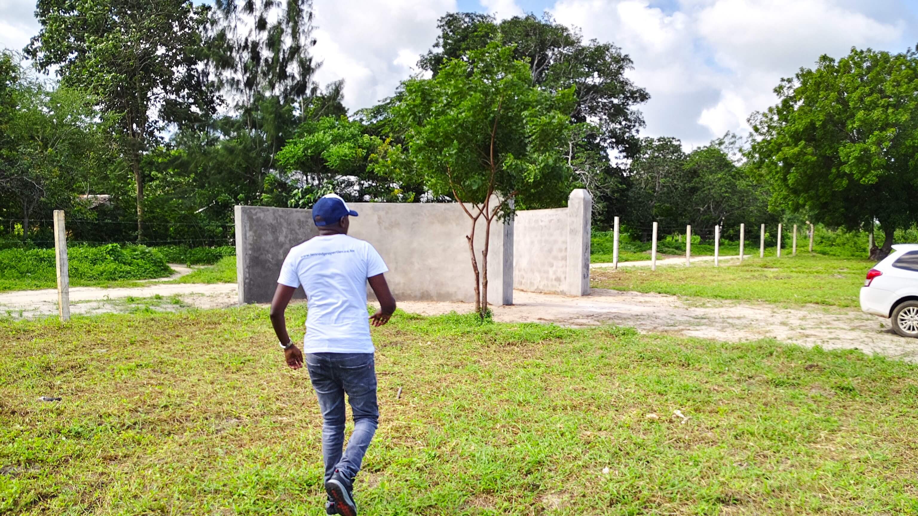 Hossanah Estate, Gede Project Pictorial 